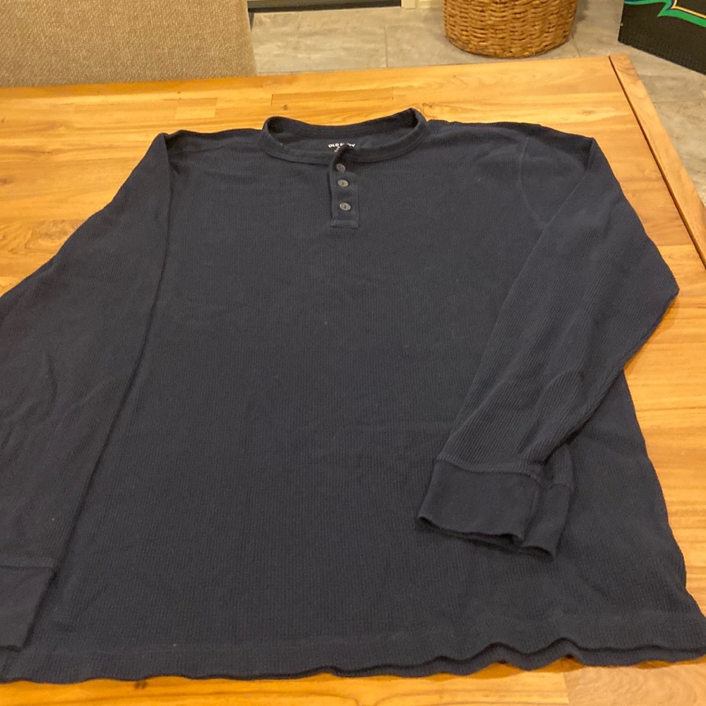 Men’s L/S Old Navy Henley T-Shirt